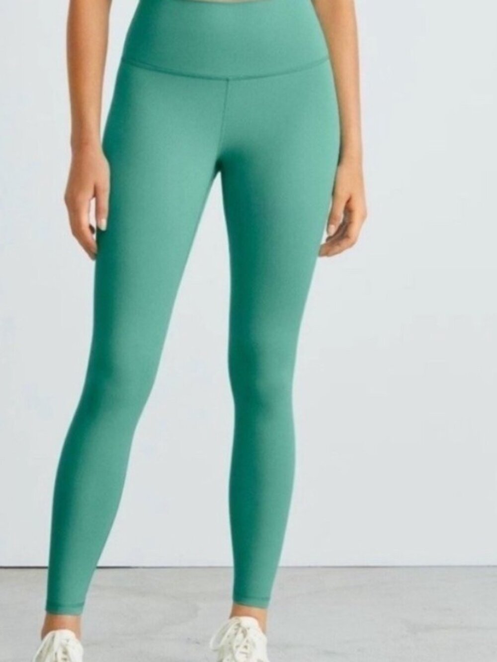 Everlane Perform Green Ankle Leggings